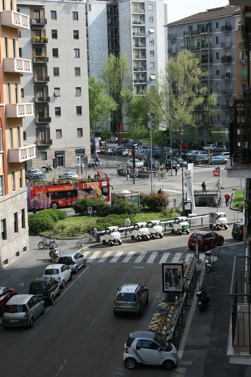 Apartamento Pied A Terre Sant'Agostino Milán Habitación foto