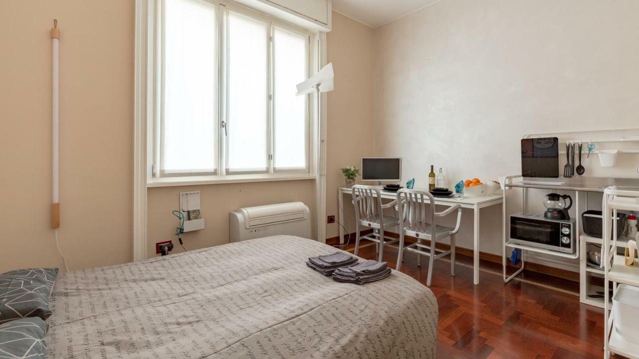 Apartamento Pied A Terre Sant'Agostino Milán Exterior foto